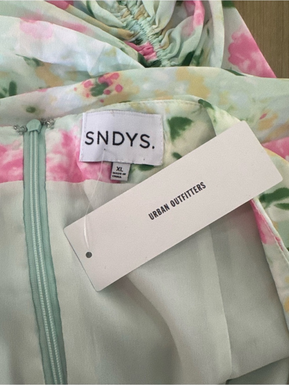 NWT Urban Outfitters SNDYS Cyprus Floral Cinched Mini Dress Mint Green Floral - Picture 8 of 9